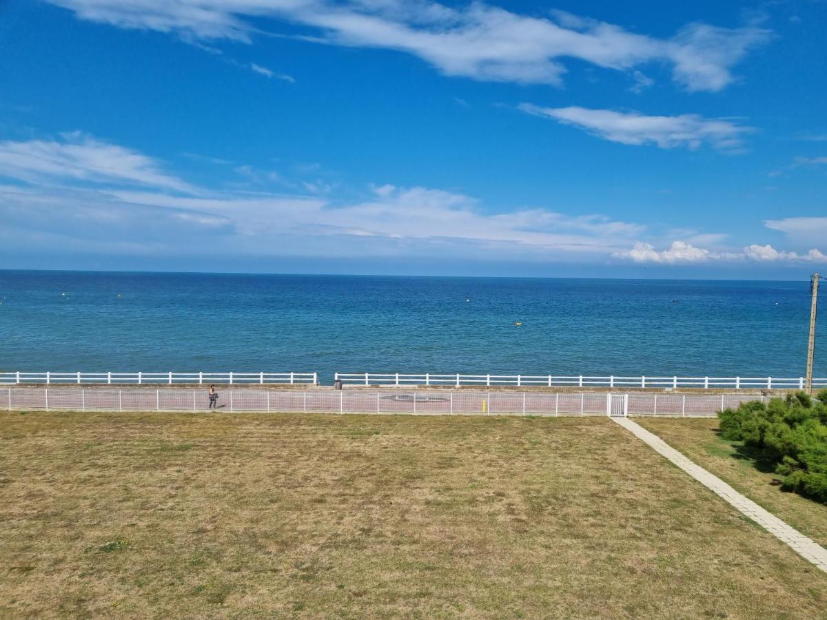 Lion Beach Exterior foto